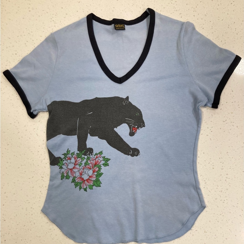 T#16 Vintage Taters Women’s V-Neck T-Shirt